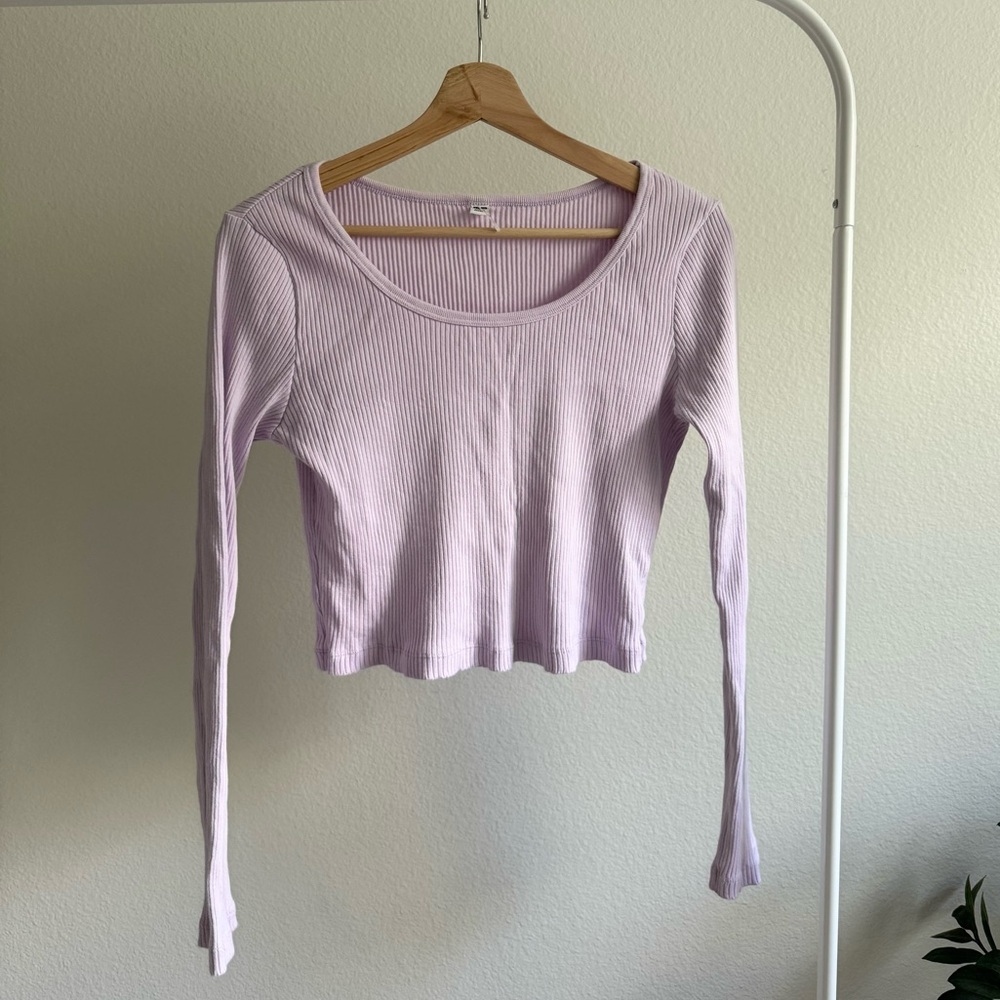 Uniqlo Lavender Long Sleeve Crop Top